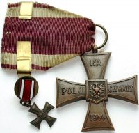 kupie-medale-ordery-odznaki-stare-wojskowe